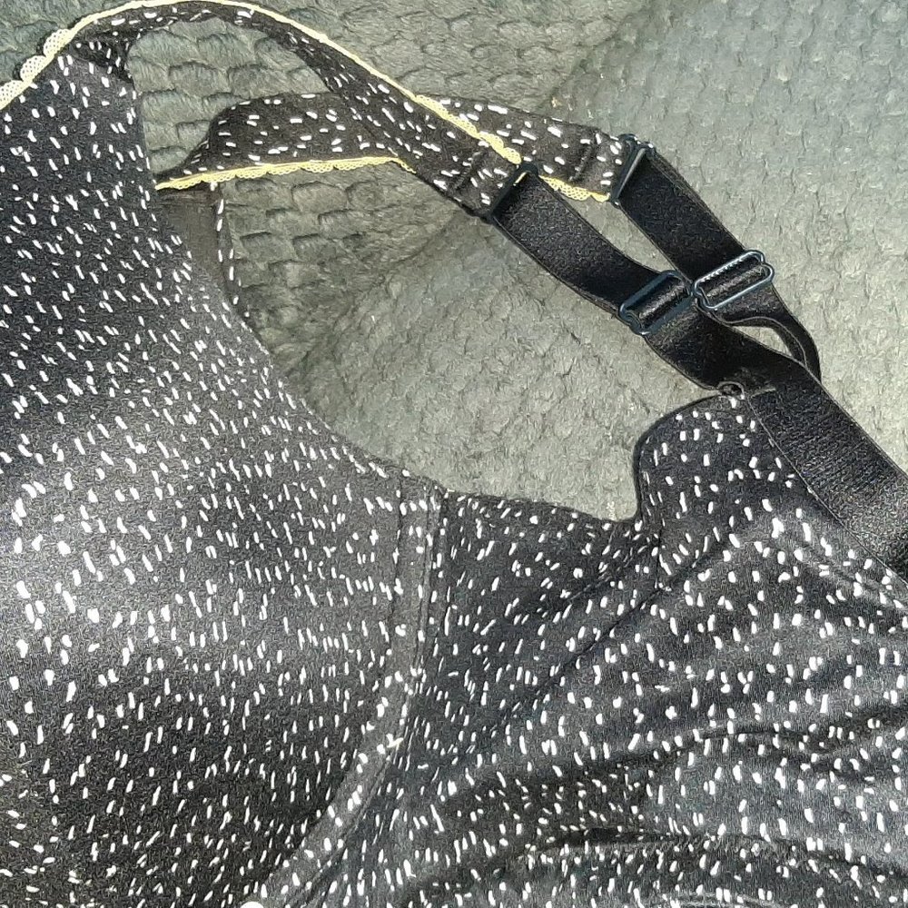 Cacique Underwire Full Coverage Bra size 38F - Picture 5 of 6